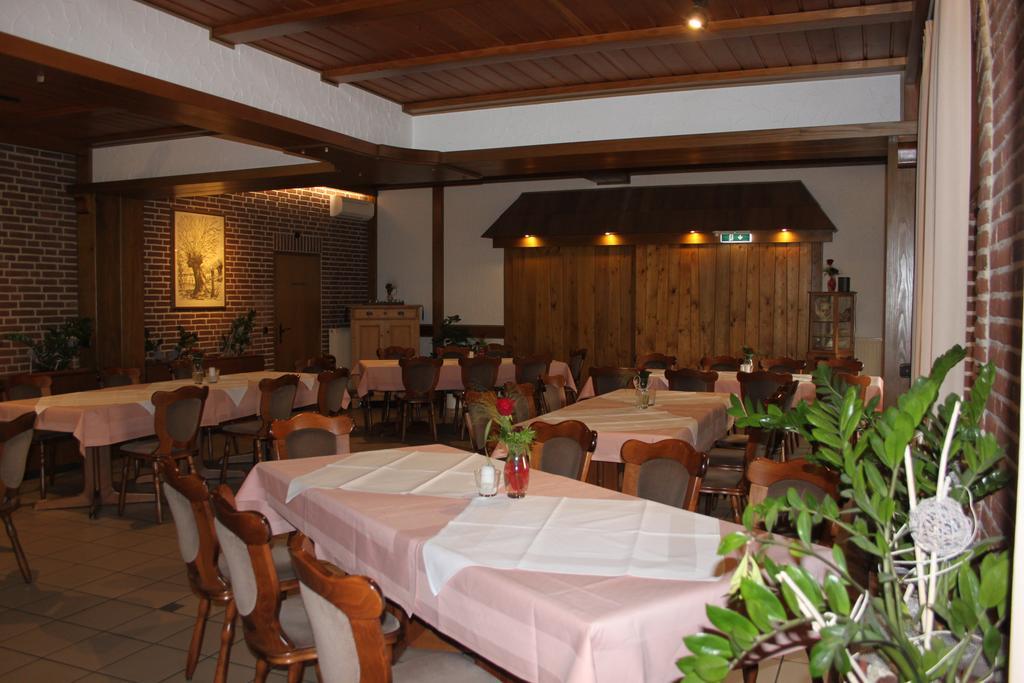 Gasthof Tepferdt Рес Екстер'єр фото