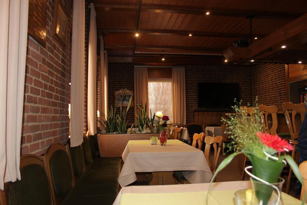 Gasthof Tepferdt Рес Екстер'єр фото